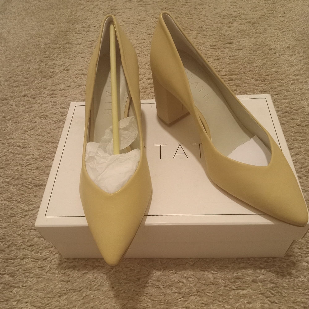 1.State Woman soft lether block heel Pumps size 7m3 7 1/2